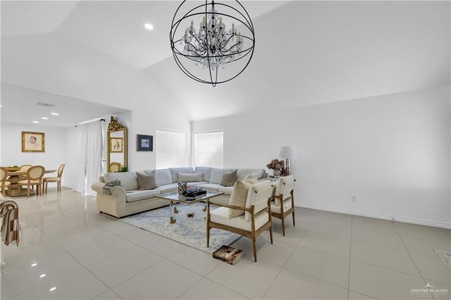 230 San Jacinto, Mission, TX 78572