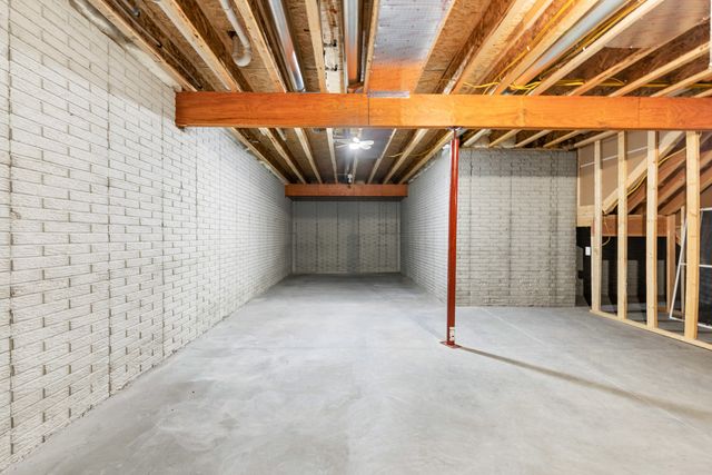 113 Taylor Lane, Thomson, IL 61285