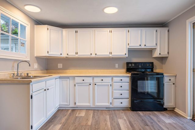 620 E Cecil Street, Springfield, OH 45503