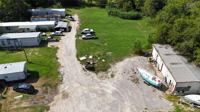 9777 State Highway 31 W, Malakoff, TX 75148