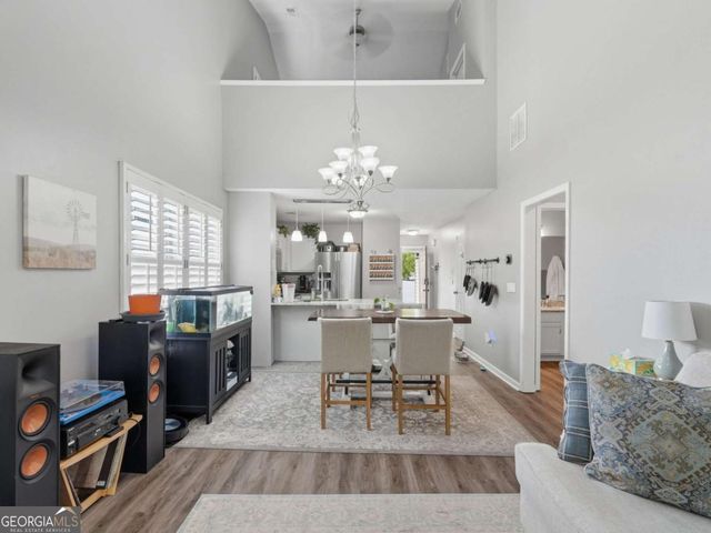 140 Fox Creek Drive, Woodstock, GA 30188