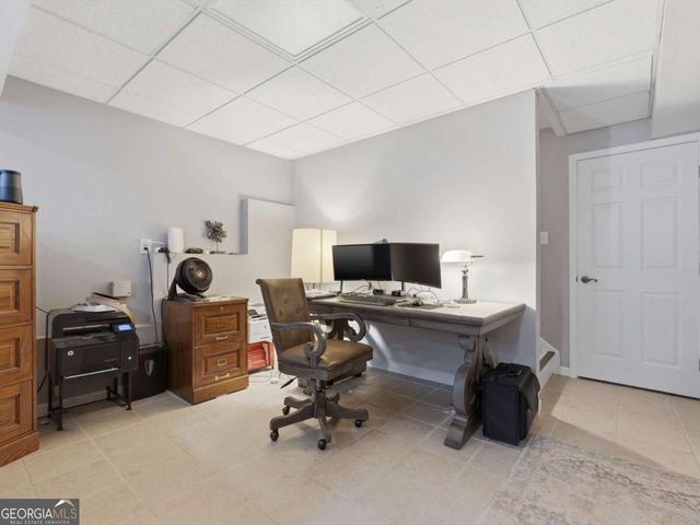 140 Fox Creek Drive, Woodstock, GA 30188