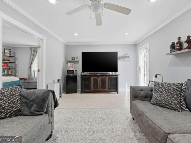 140 Fox Creek Drive, Woodstock, GA 30188