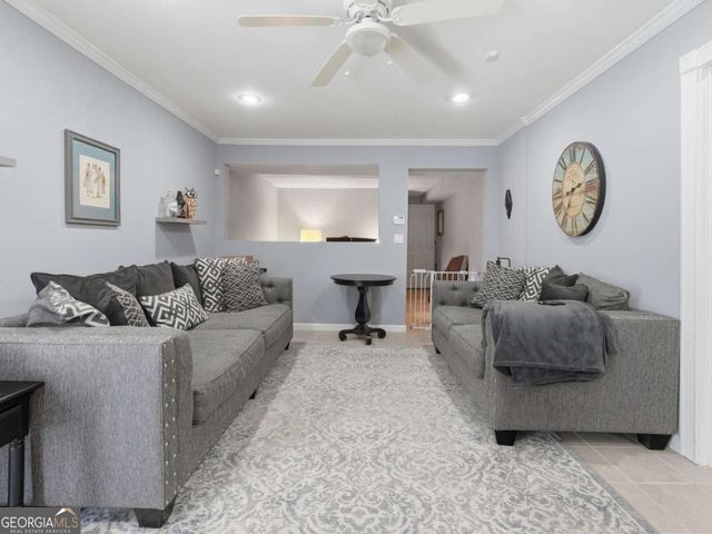 140 Fox Creek Drive, Woodstock, GA 30188