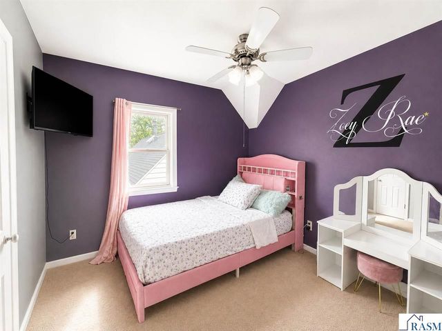 412 W 2nd Street, Mankato, MN 56001
