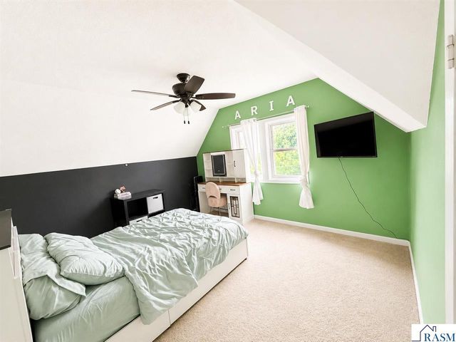 412 W 2nd Street, Mankato, MN 56001