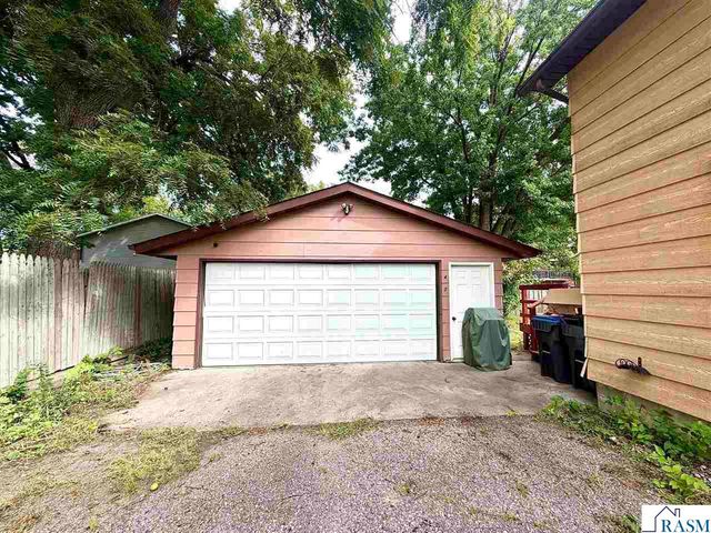412 W 2nd Street, Mankato, MN 56001