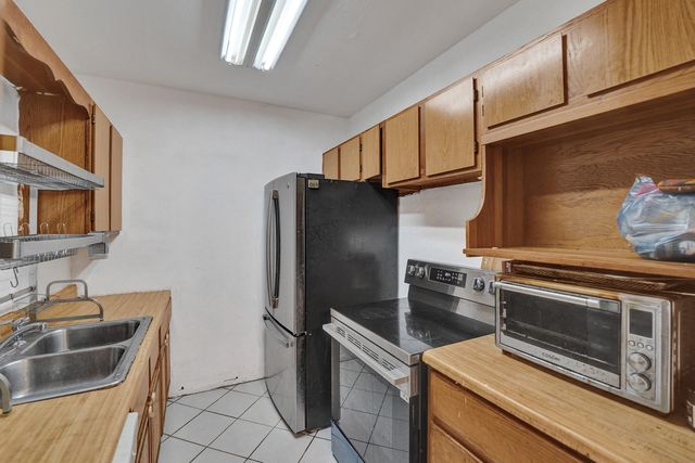 4111 SW 32nd Drive, West Park, FL 33023