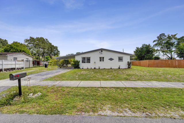 4111 SW 32nd Drive, West Park, FL 33023