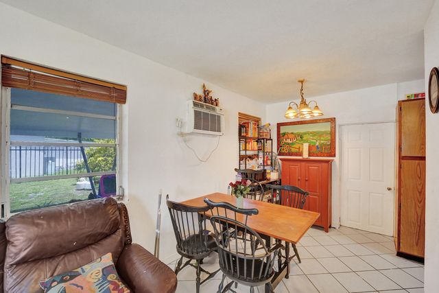 4111 SW 32nd Drive, West Park, FL 33023