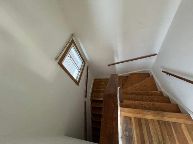 8024 S Eberhart Avenue, Chicago, IL 60619