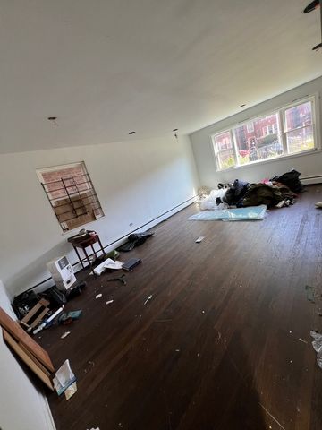 8024 S Eberhart Avenue, Chicago, IL 60619