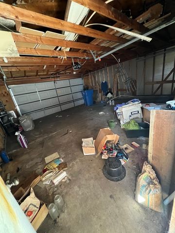 8024 S Eberhart Avenue, Chicago, IL 60619