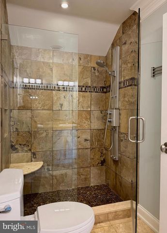 4 TANAGER DR, Wyomissing, PA 19610