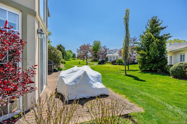 385 Altessa Boulevard, Melville, NY 11747