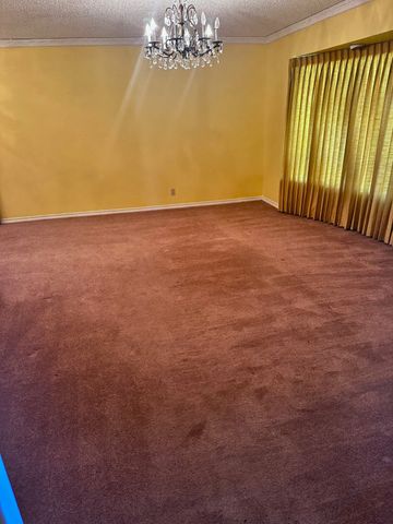 1700 W Belden Street, Sherman, TX 75092