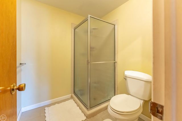41466 Dequindre Road, Sterling Heights, MI 48314