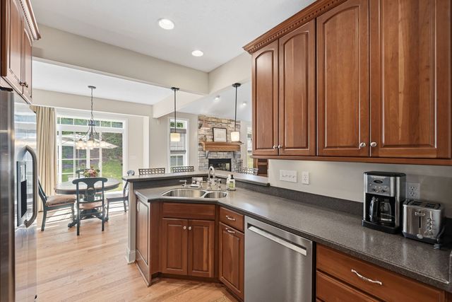105 Heritage Creek Dr. DRIVE, Adams Twp, PA 16046