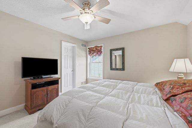 105 Heritage Creek Dr. DRIVE, Adams Twp, PA 16046