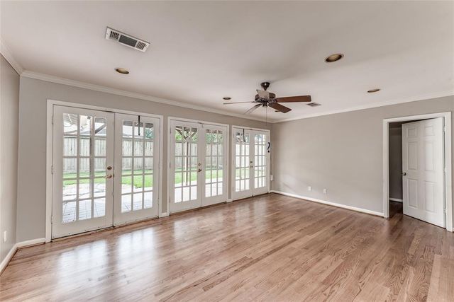 5537 Lincrest Lane, Houston, TX 77056