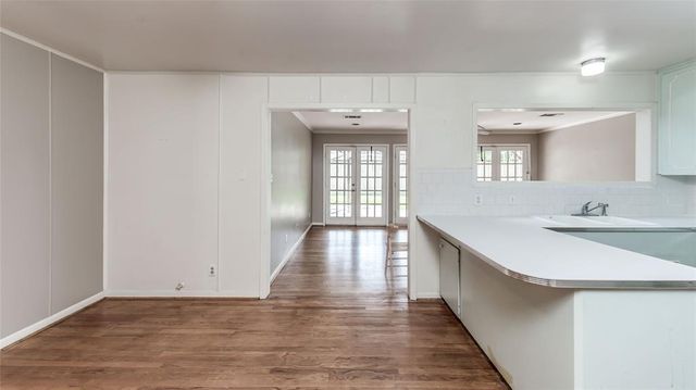 5537 Lincrest Lane, Houston, TX 77056