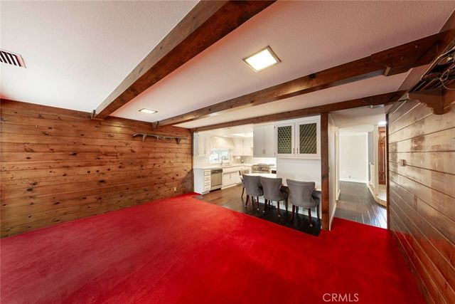 17850 Winterberry Street, Fountain Valley, CA 92708