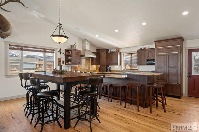 894 Easy Street, Driggs, ID 83422