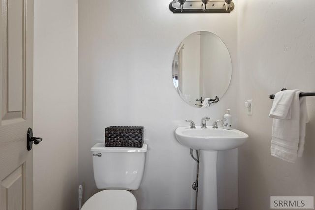 894 Easy Street, Driggs, ID 83422