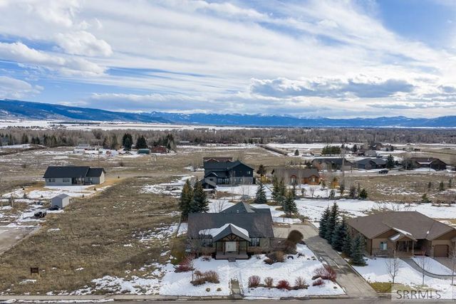 894 Easy Street, Driggs, ID 83422