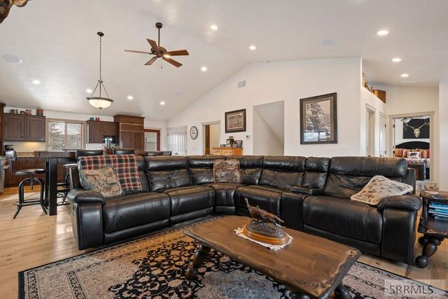 894 Easy Street, Driggs, ID 83422