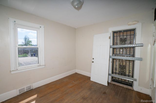 14845 FREELAND Street, Detroit, MI 48227
