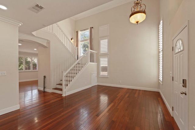 5627 Vintage Cir, Stockton, CA 95219