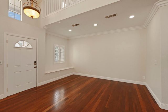 5627 Vintage Cir, Stockton, CA 95219