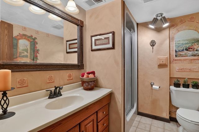2207 Eshcol Avenue, Zion, IL 60099