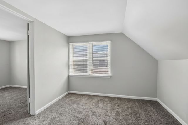 2207 Eshcol Avenue, Zion, IL 60099