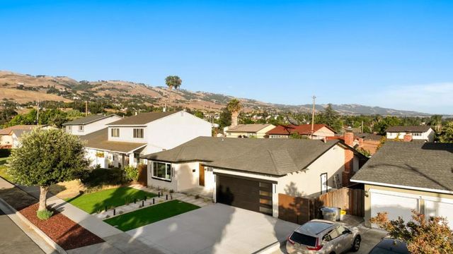 2210 Vista Verde Drive, San Jose, CA 95148