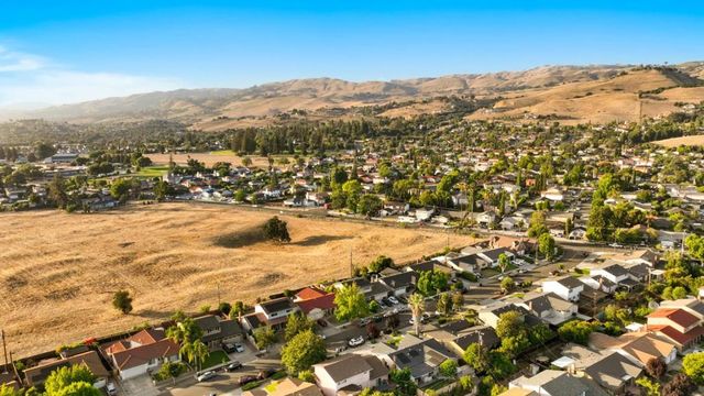2210 Vista Verde Drive, San Jose, CA 95148