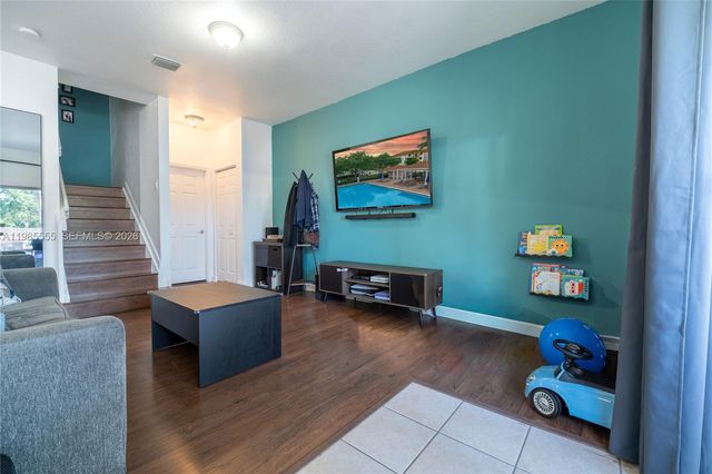 3624 NW 29th Place, Lauderdale Lakes, FL 33311
