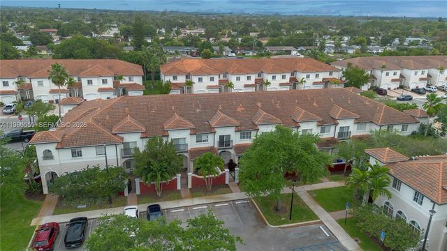 3624 NW 29th Place, Lauderdale Lakes, FL 33311