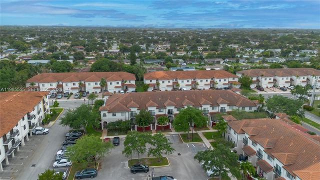 3624 NW 29th Place, Lauderdale Lakes, FL 33311