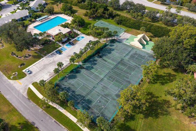 3521 SW Sunset Trace Circle, Palm City, FL 34990