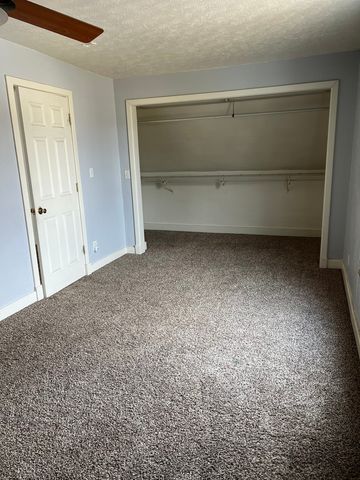 304 S 3rd Street, Kirkland, IL 60146