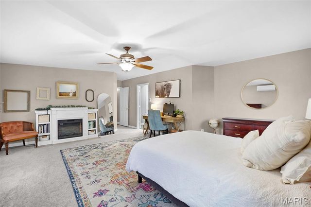 31 Saint Joseph Lane, Defiance, MO 63341