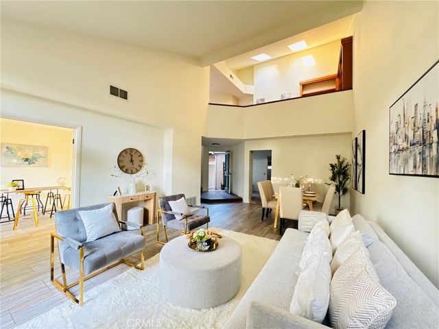 18081 Scanlan Court, Fountain Valley, CA 92708