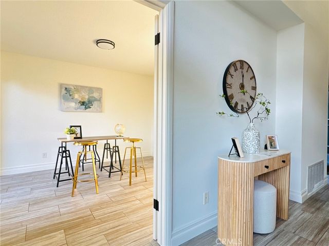 18081 Scanlan Court, Fountain Valley, CA 92708