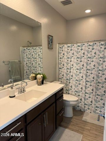 2559 E PELICAN Drive, Gilbert, AZ 85297
