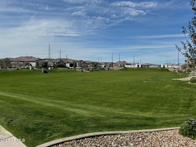2559 E PELICAN Drive, Gilbert, AZ 85297