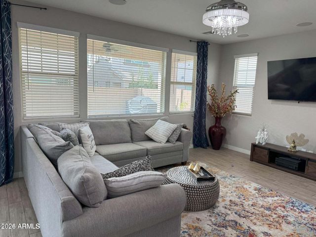 2559 E PELICAN Drive, Gilbert, AZ 85297