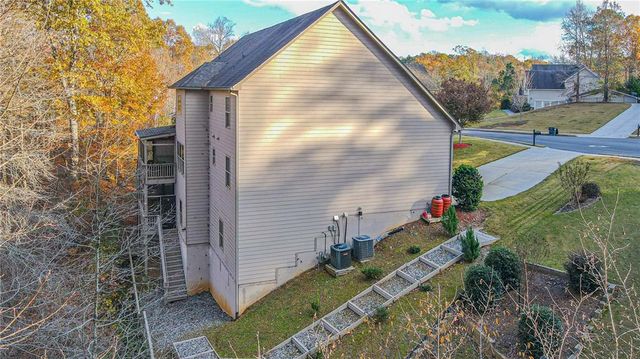 5997 Wild Creek Road, Sugar Hill, GA 30518