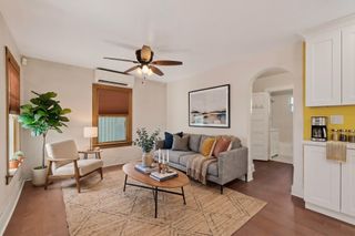 305 Mesa Street SE, Albuquerque, NM 87106